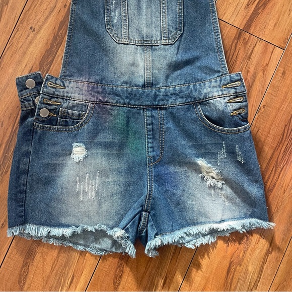 True love Denim Shorts Overalls Womens Size XL Blue Distressed  Bib Overalls - Picture 3 of 10